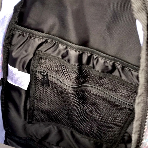 Last! NWT Vans Alumni Galaxy 3P Alumni Backpack - Picture 5 of 8